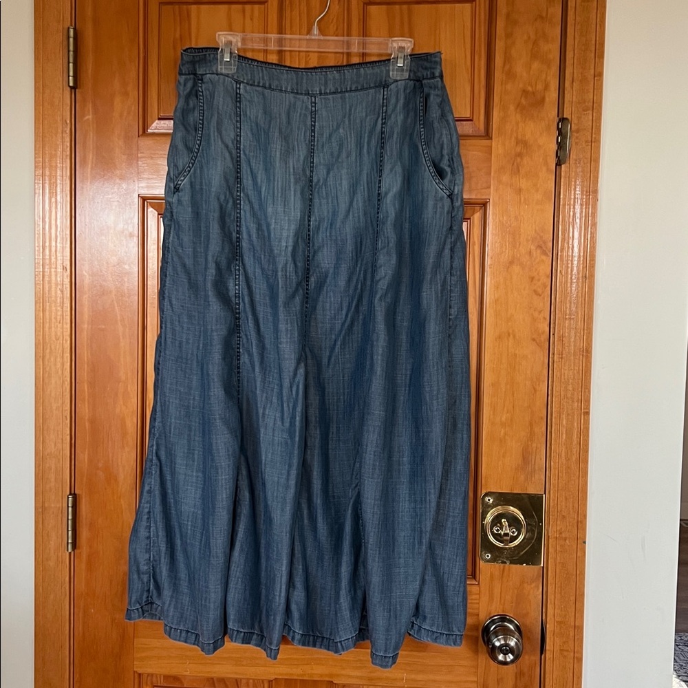 Soft Surroundings L Blue Denim Wash Maxi Skirt Elastic Waist Pockets Boho Flowy